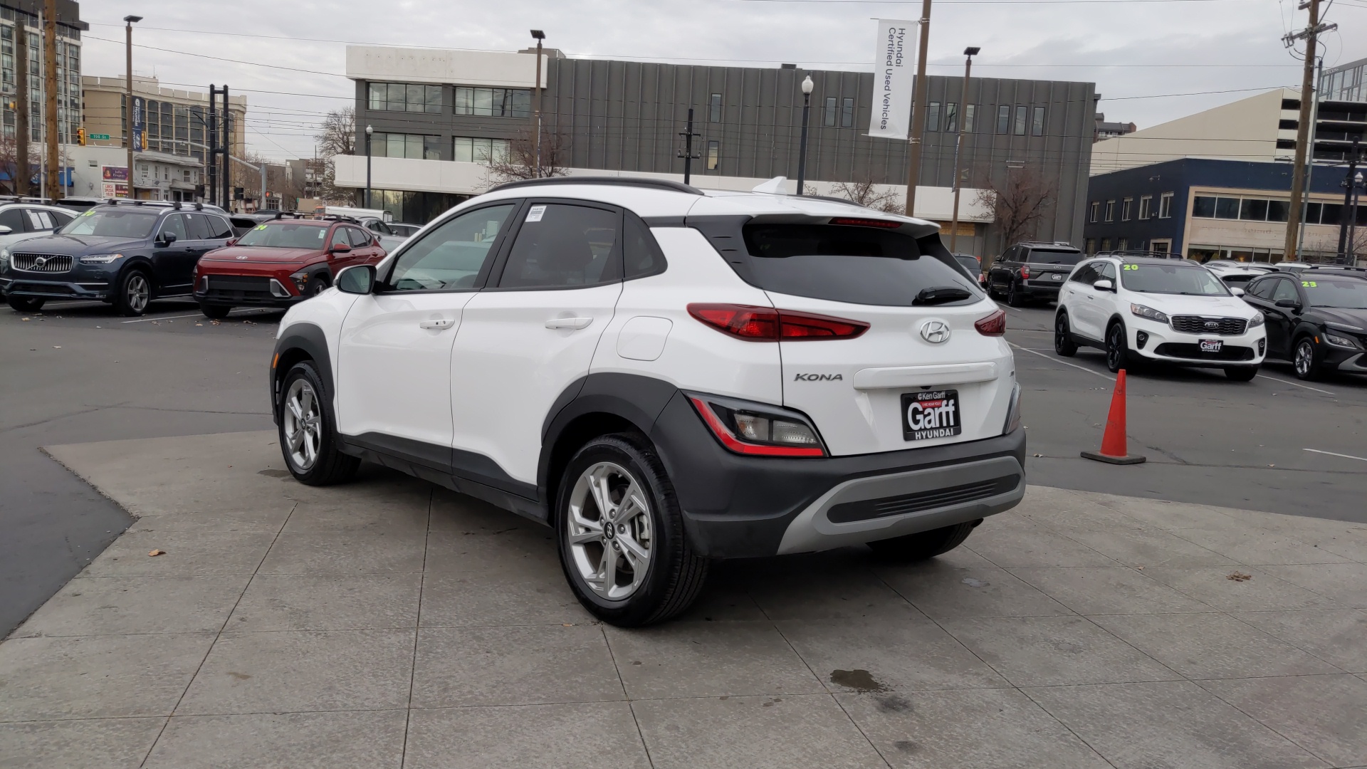 2023 Hyundai Kona SEL 3