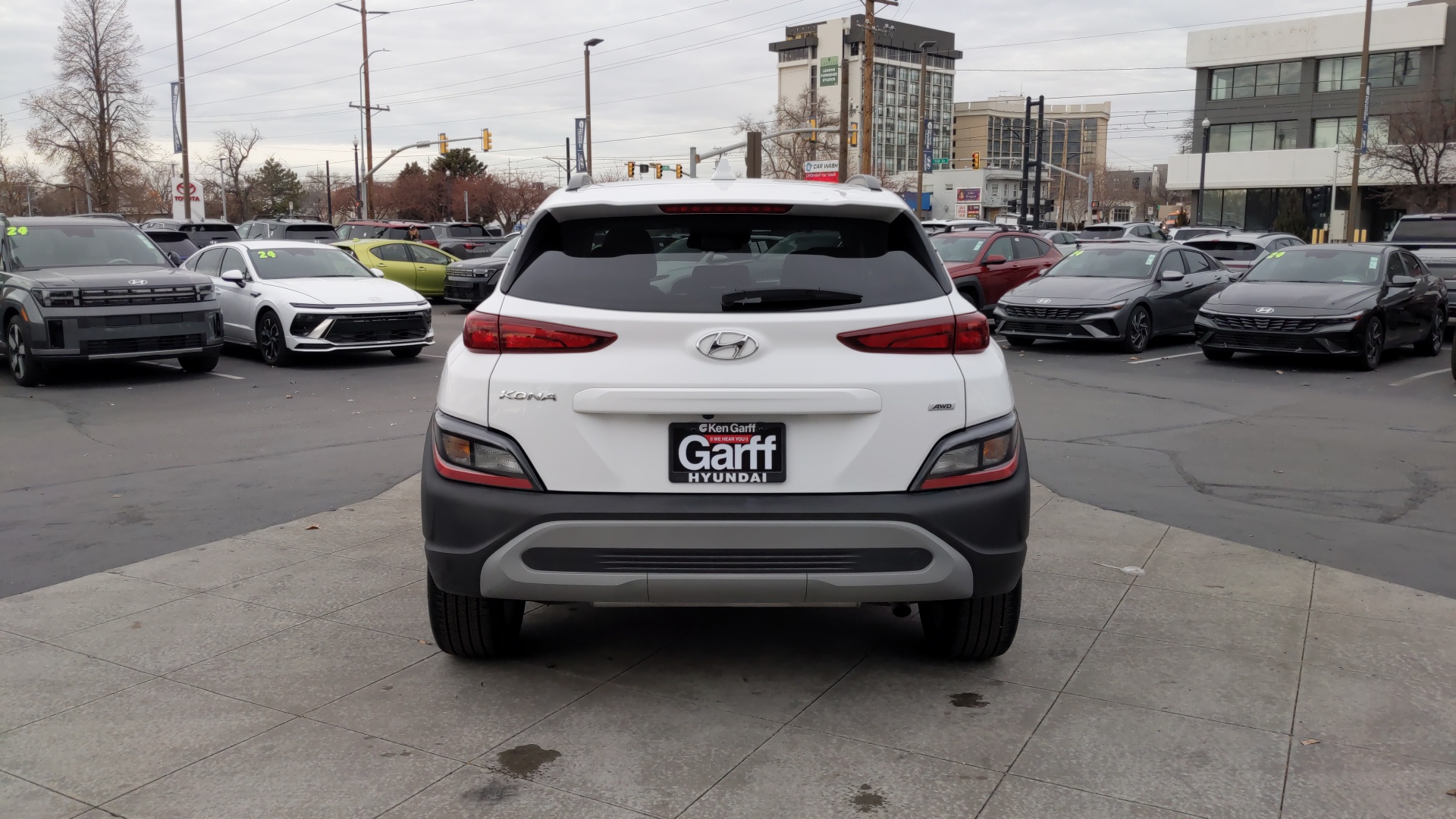 2023 Hyundai Kona SEL 4