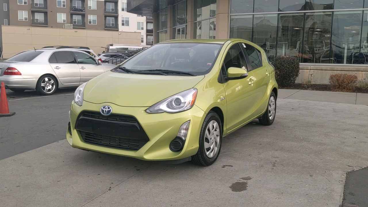 2015 Toyota Prius c 5DR HB TWO 1