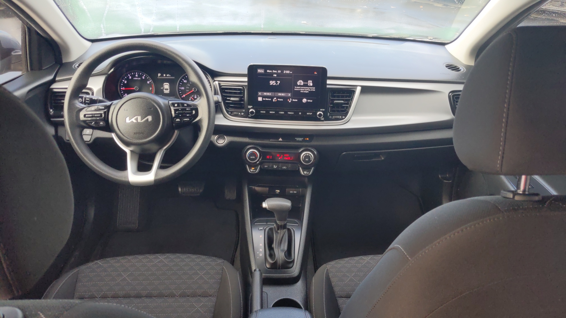 2022 Kia Rio S 21