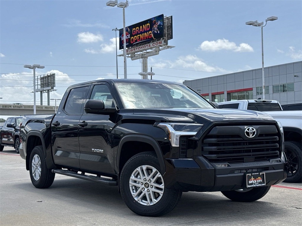 2024 Toyota Tundra SR5 2