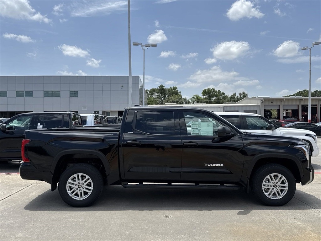 2024 Toyota Tundra SR5 7