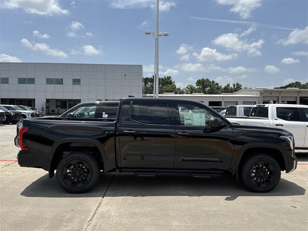 2024 Toyota Tundra SR5 7