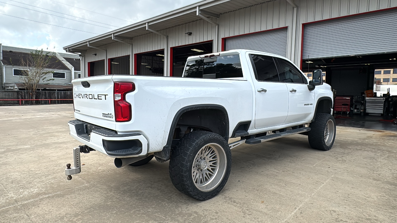 2020 Chevrolet Silverado 2500HD High Country 8