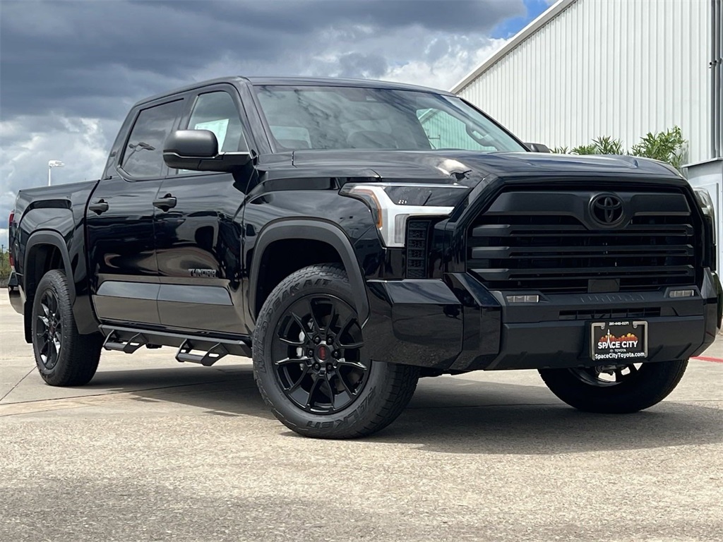 2024 Toyota Tundra SR5 2