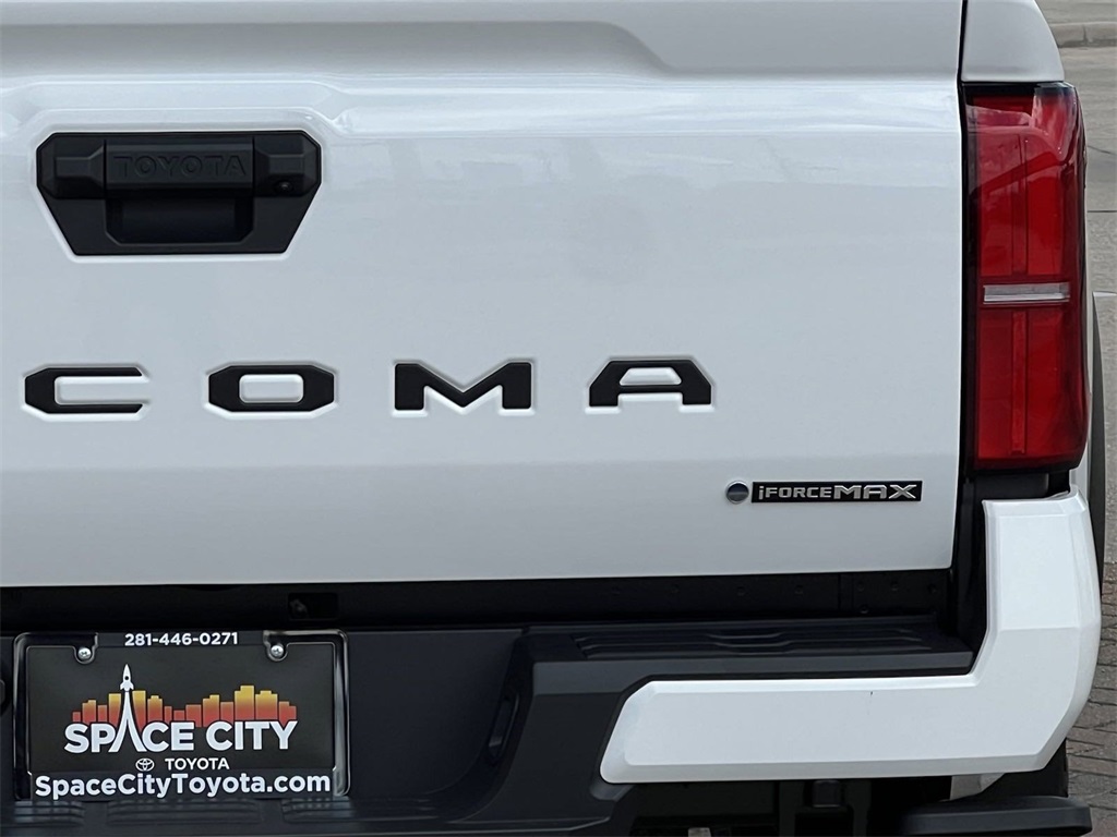 2024 Toyota Tacoma Hybrid  10