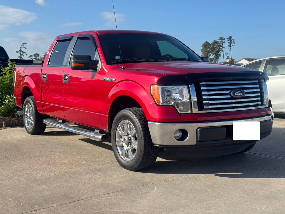 2012 Ford F-150 XLT 2