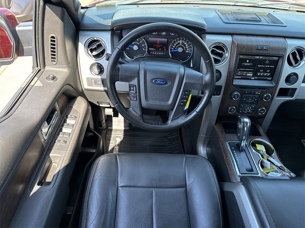 2014 Ford F-150 Lariat 13