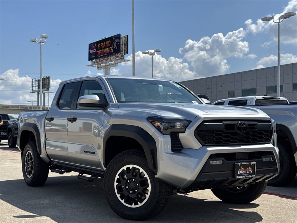 2024 Toyota Tacoma TRD Off-Road 2