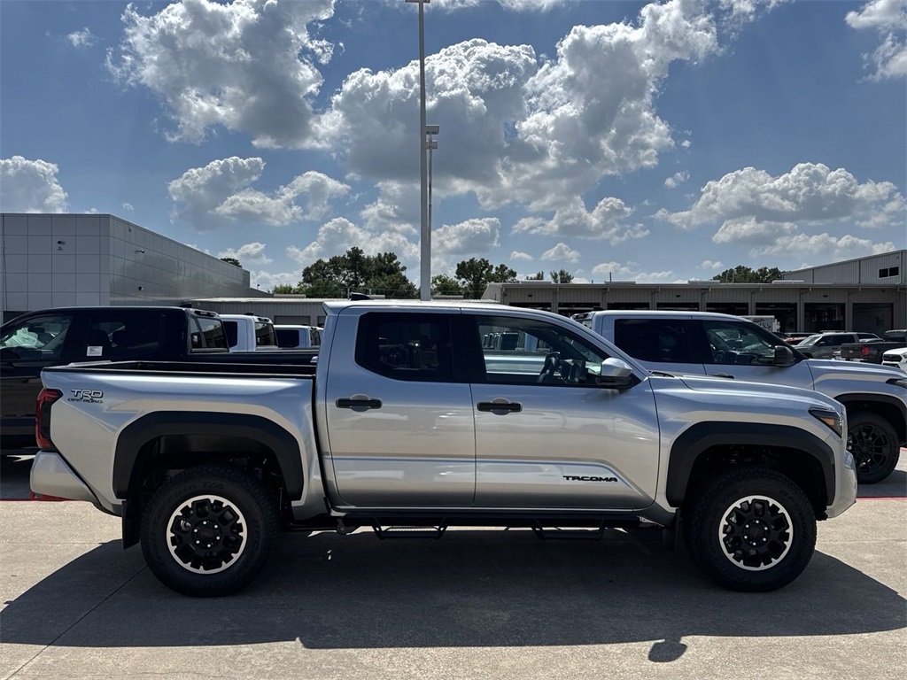 2024 Toyota Tacoma TRD Off-Road 7