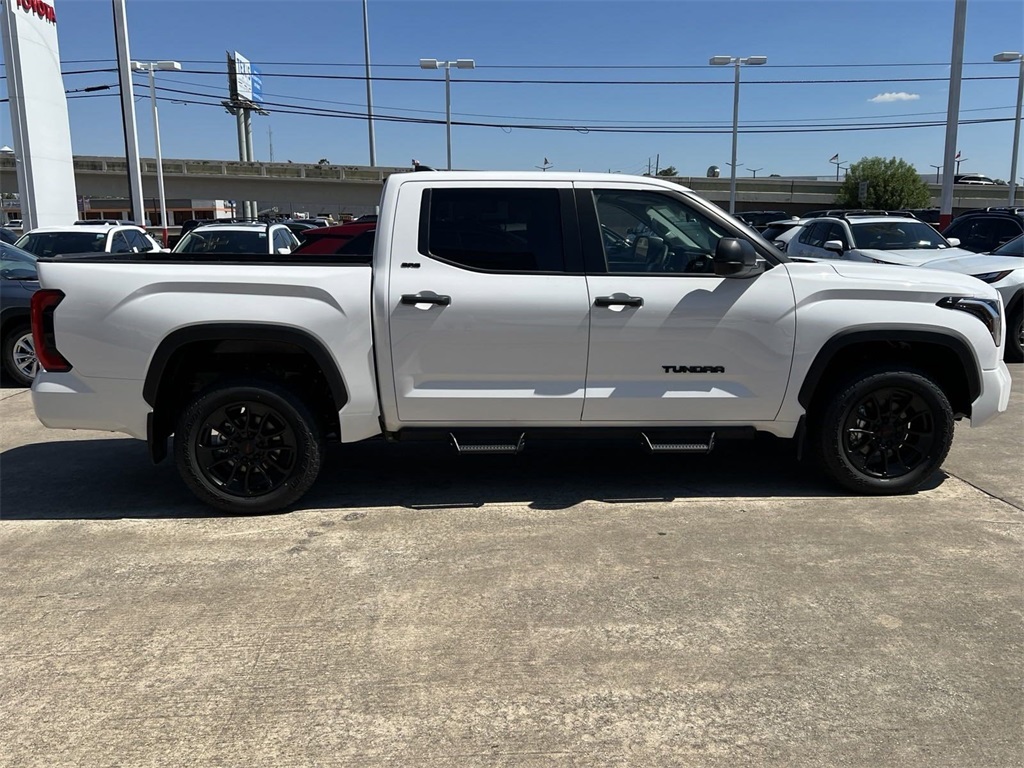 2024 Toyota Tundra SR5 7