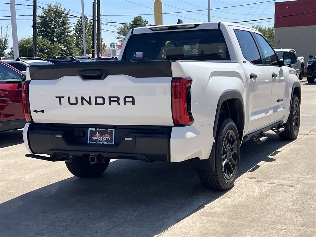 2024 Toyota Tundra SR5 8