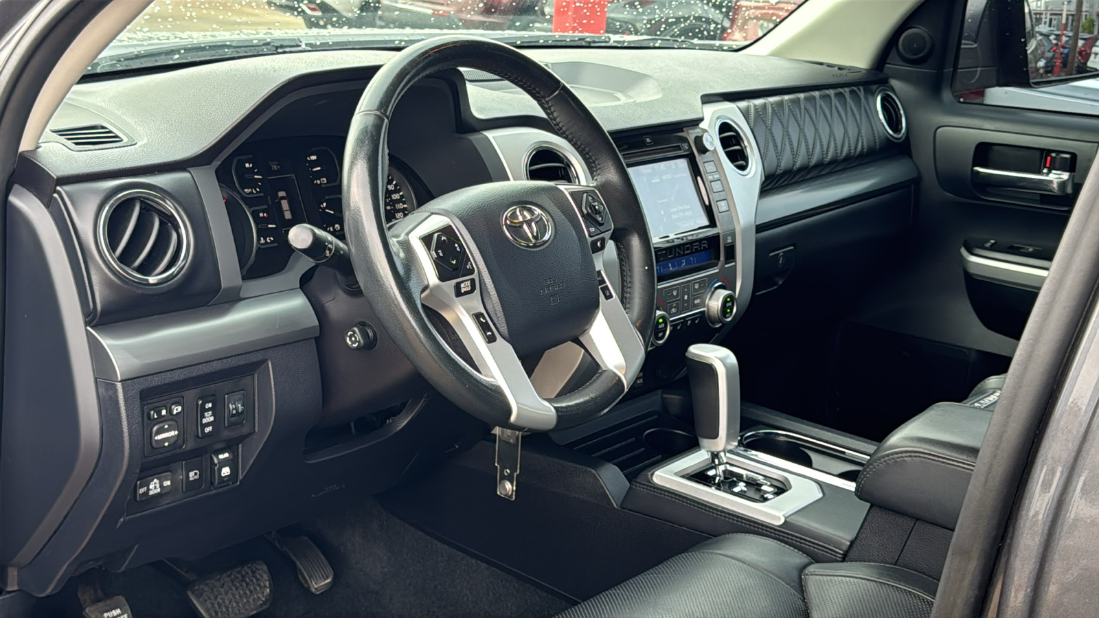 2018 Toyota Tundra Platinum 13