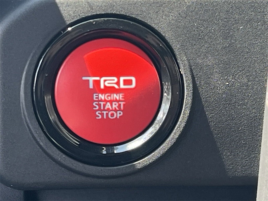 2024 Toyota Tacoma TRD Sport 18