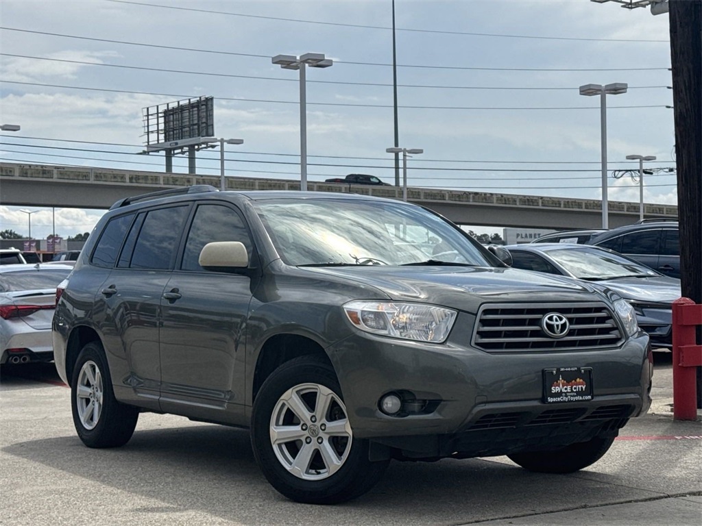 2010 Toyota Highlander SE 2