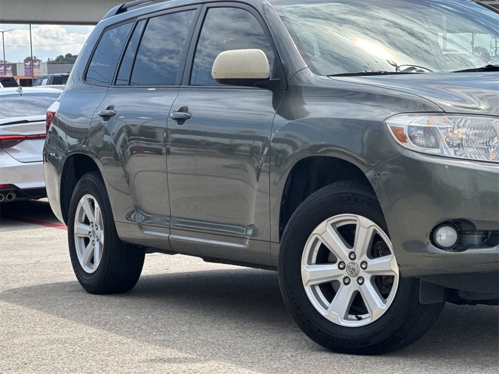 2010 Toyota Highlander SE 3