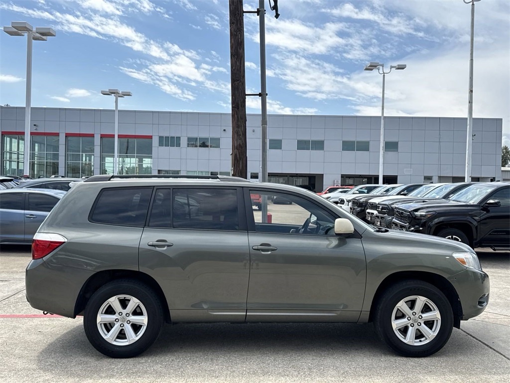 2010 Toyota Highlander SE 7