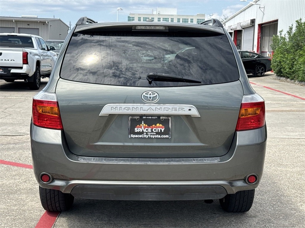 2010 Toyota Highlander SE 9