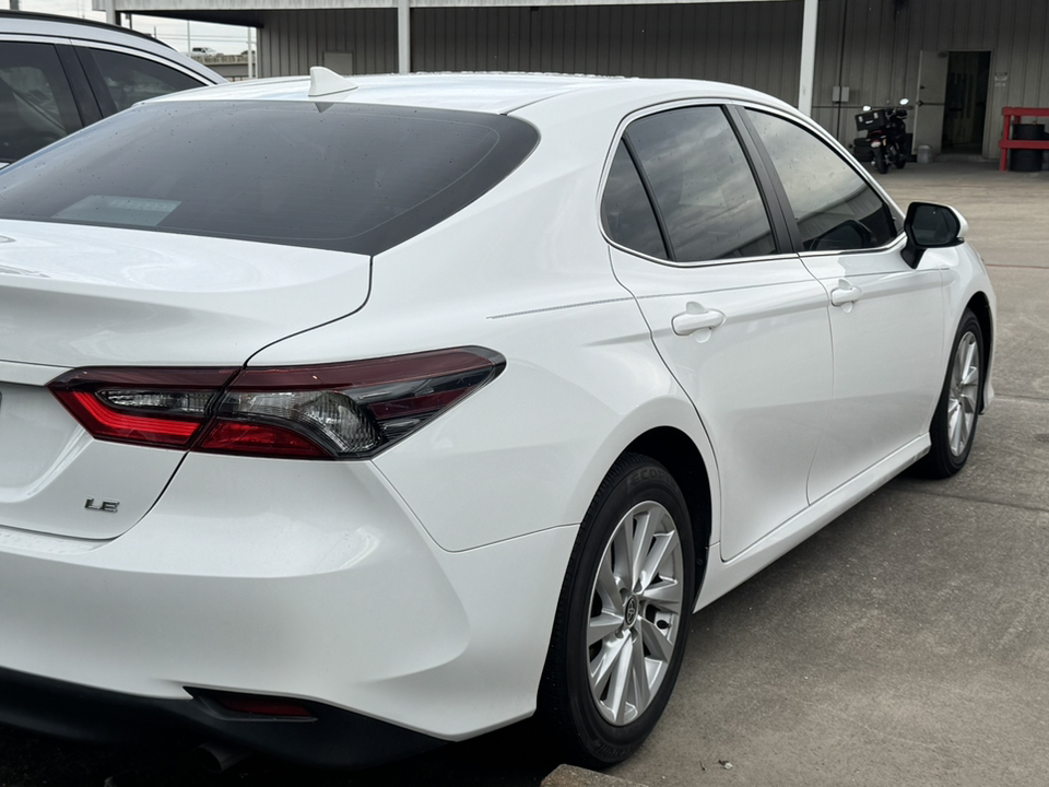 2023 Toyota Camry LE 6