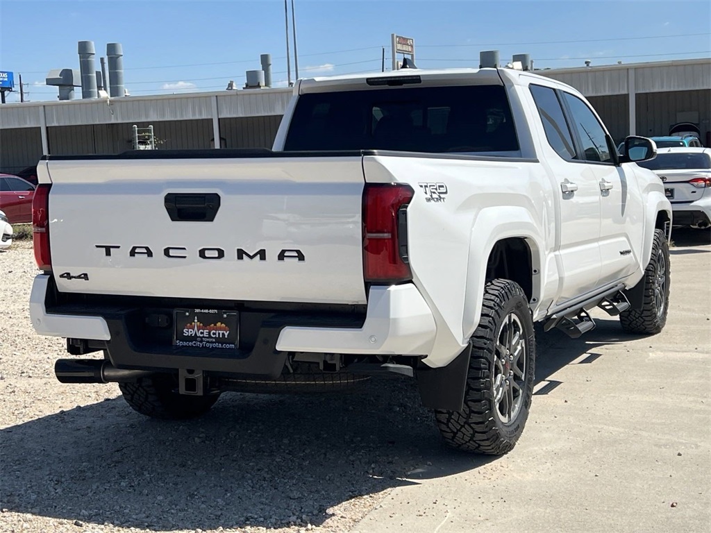 2024 Toyota Tacoma TRD Sport 8