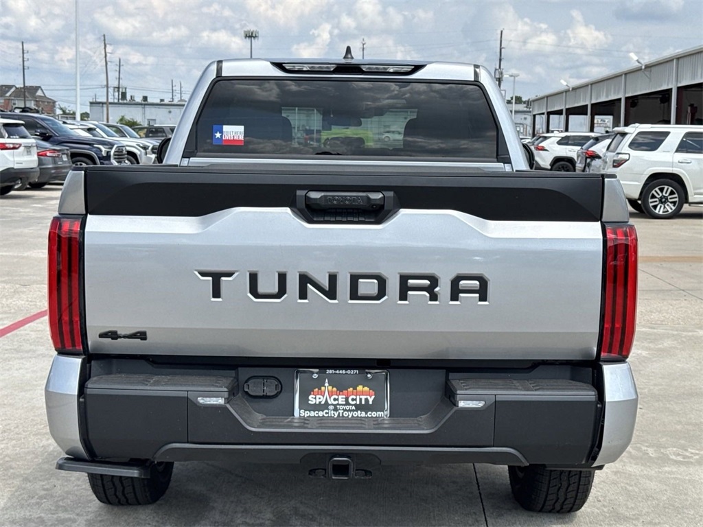 2025 Toyota Tundra SR5 8