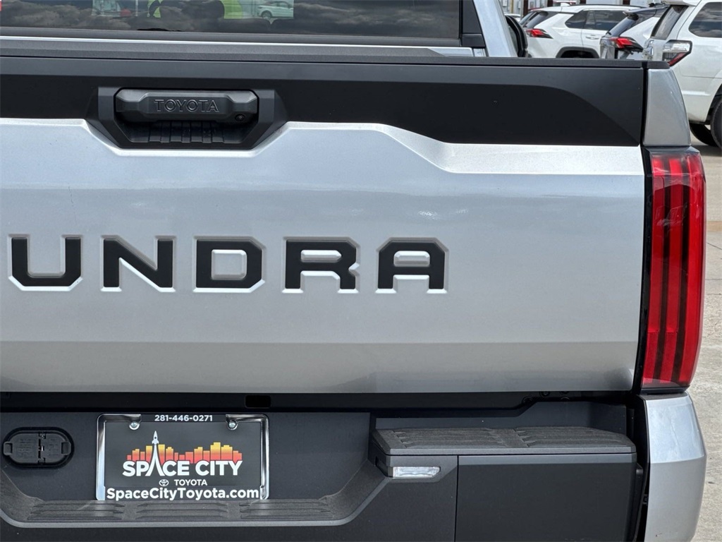 2025 Toyota Tundra SR5 9