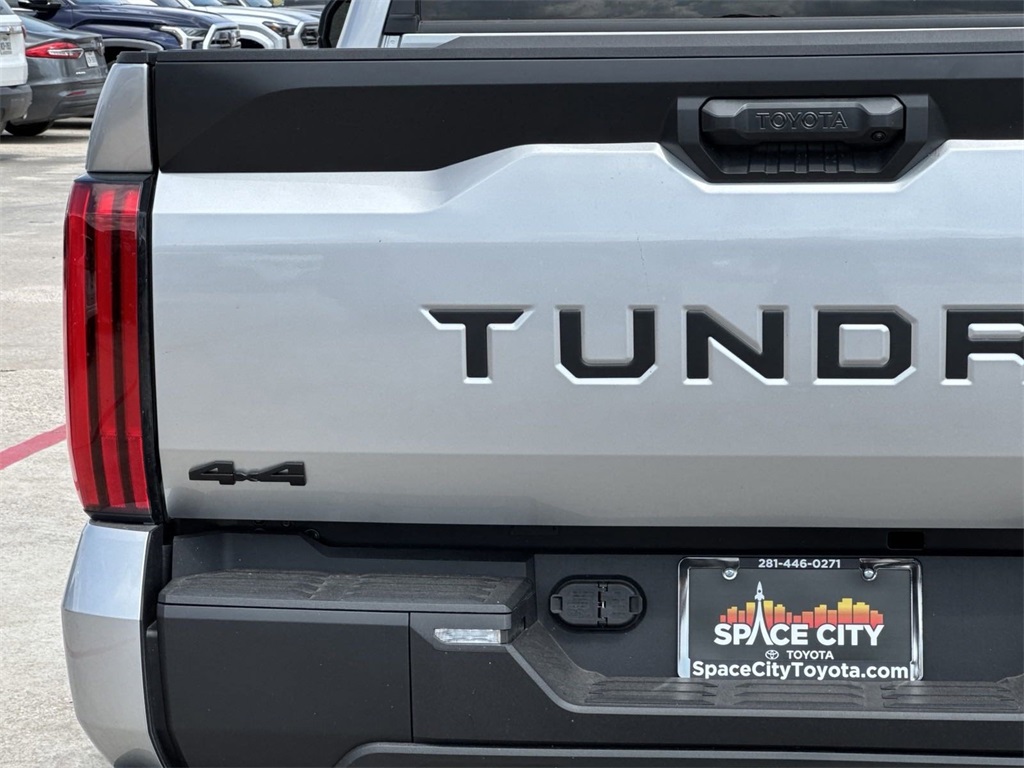 2025 Toyota Tundra SR5 10