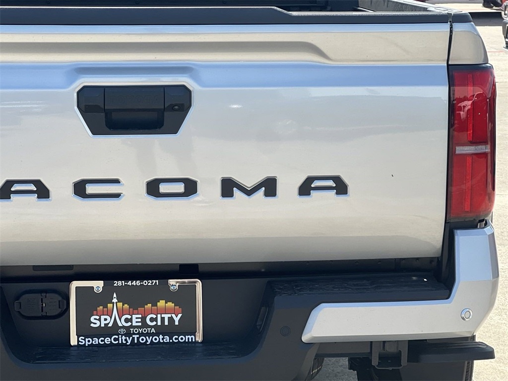 2024 Toyota Tacoma TRD Sport 10