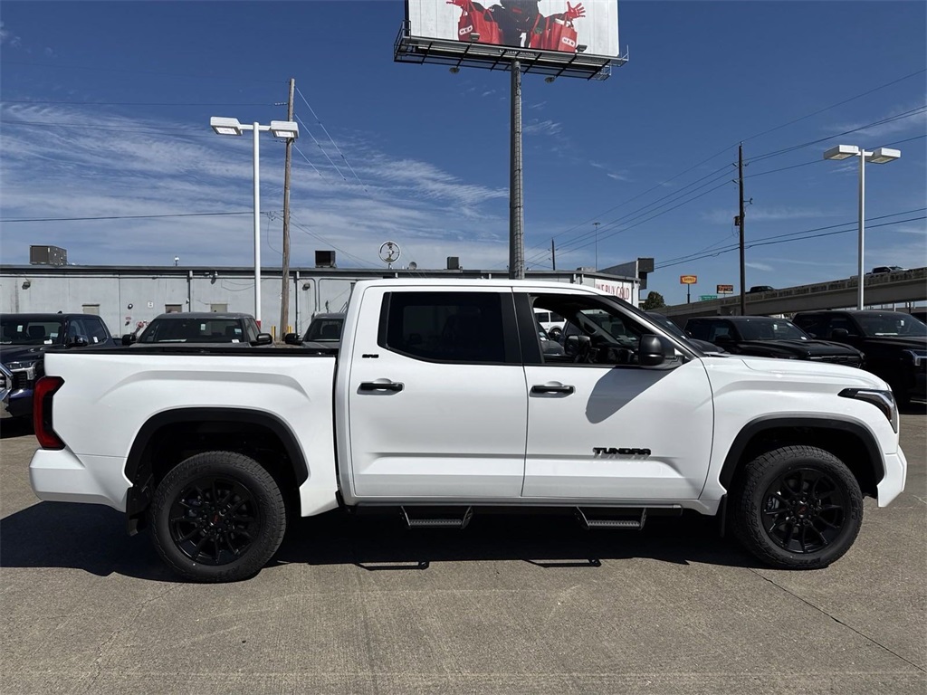 2025 Toyota Tundra SR5 7