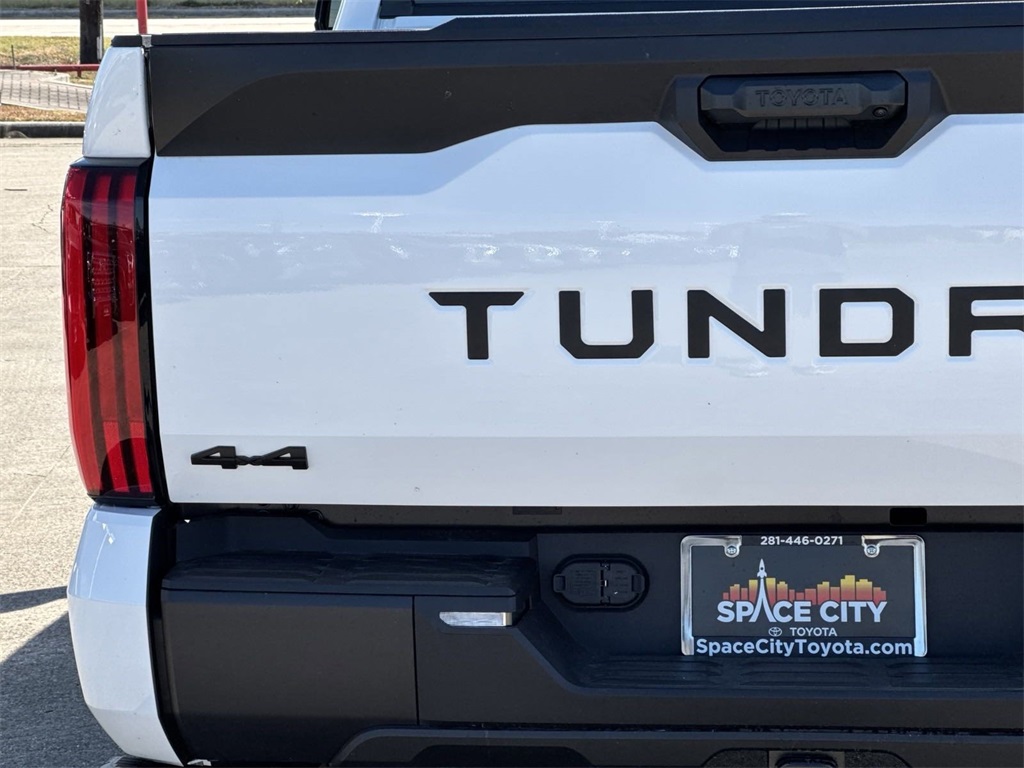 2025 Toyota Tundra SR5 10