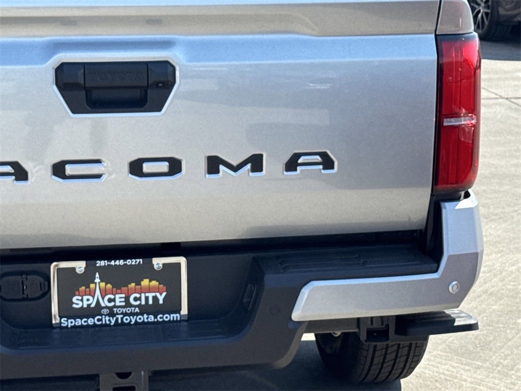 2024 Toyota Tacoma TRD Sport 10