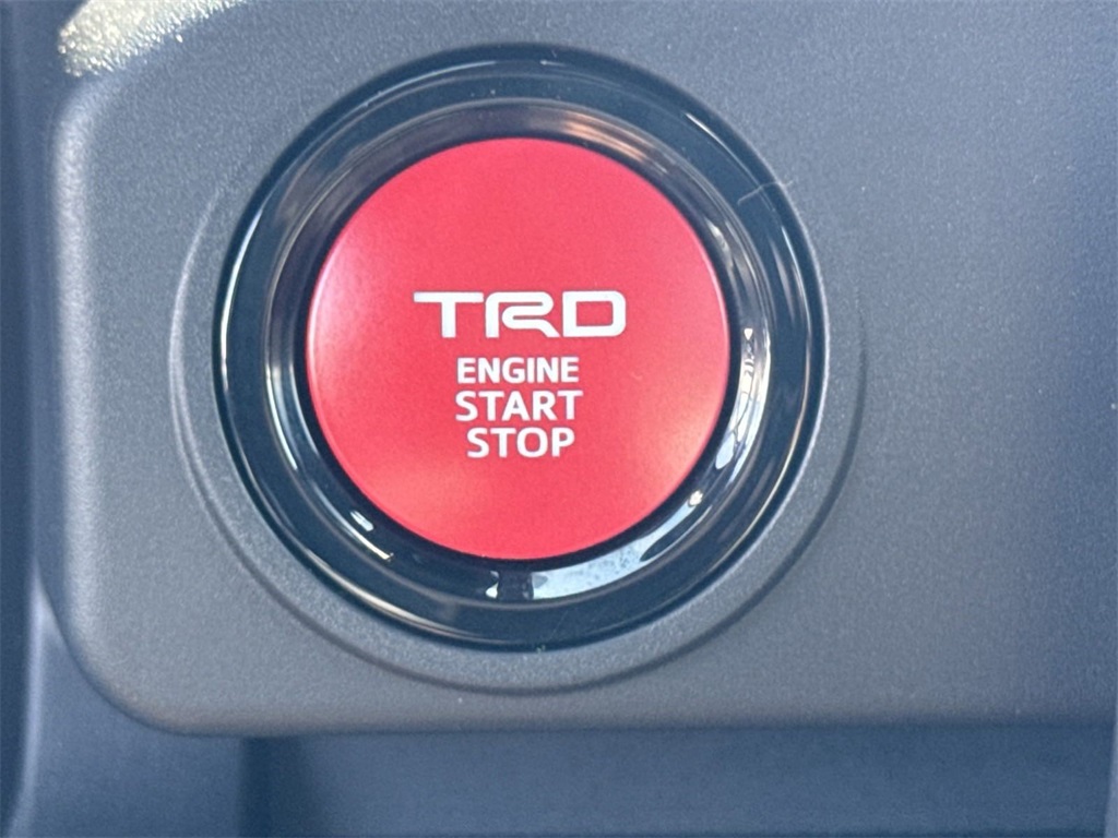 2024 Toyota Tacoma TRD Sport 19