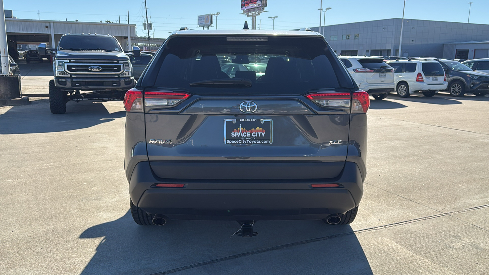 2020 Toyota RAV4 XLE Premium 6