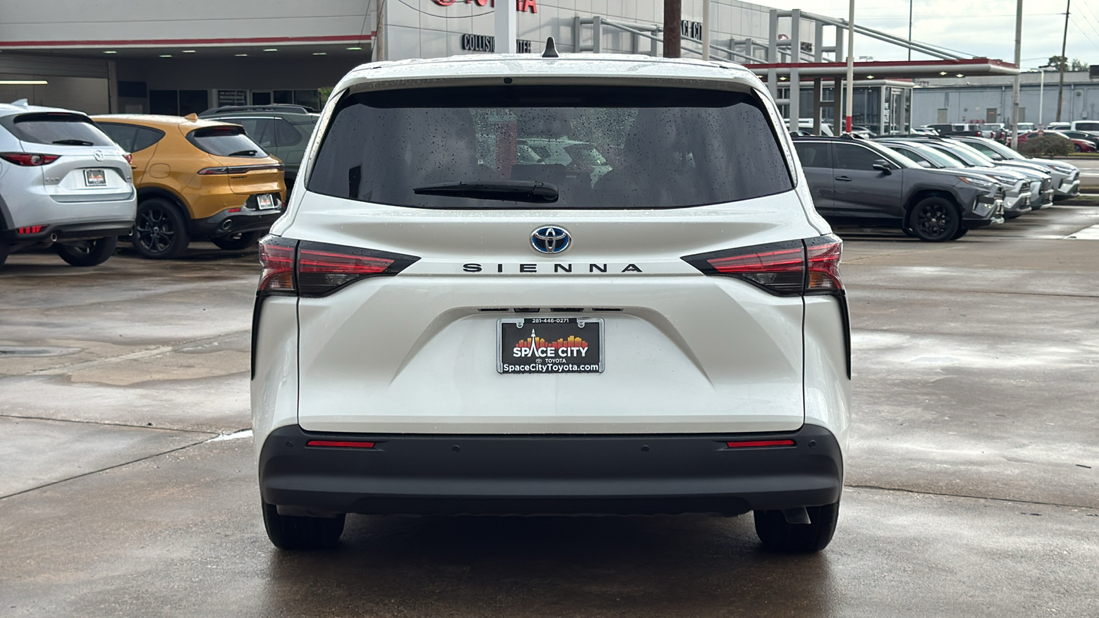 2021 Toyota Sienna XLE 5