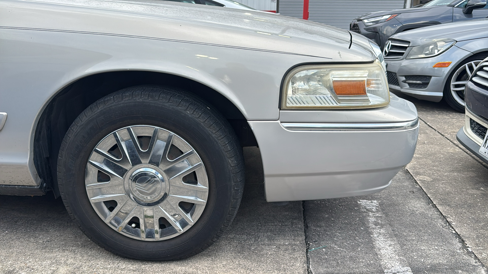 2008 Mercury Grand Marquis GS 3