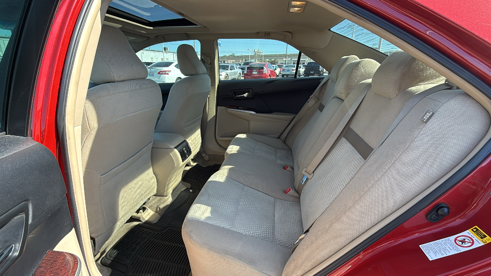 2013 Toyota Camry XLE 18