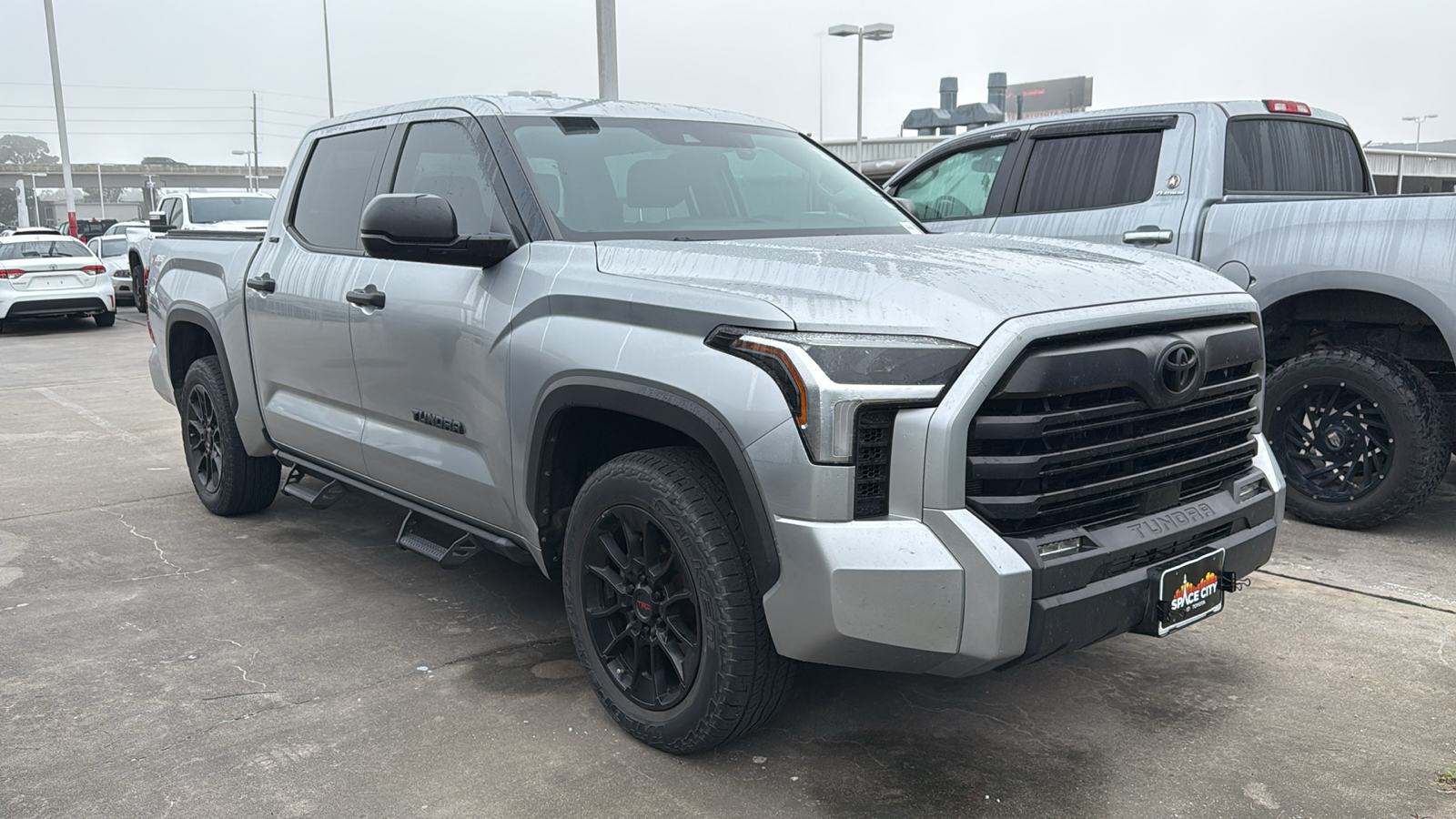 2022 Toyota Tundra SR5 2