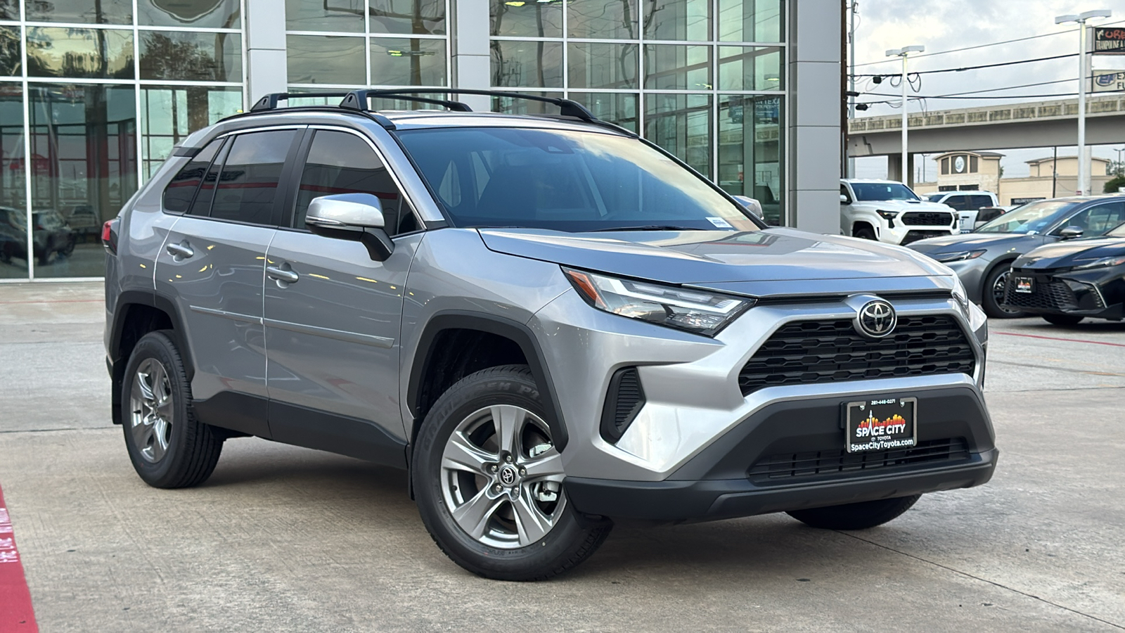 2024 Toyota RAV4 XLE 2