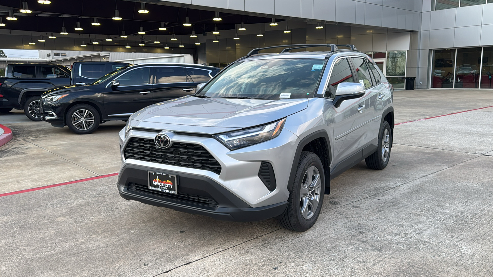 2024 Toyota RAV4 XLE 4