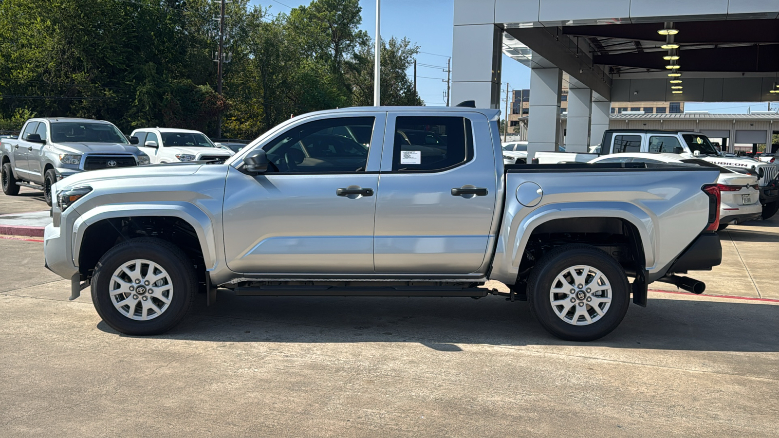 2024 Toyota Tacoma SR 5