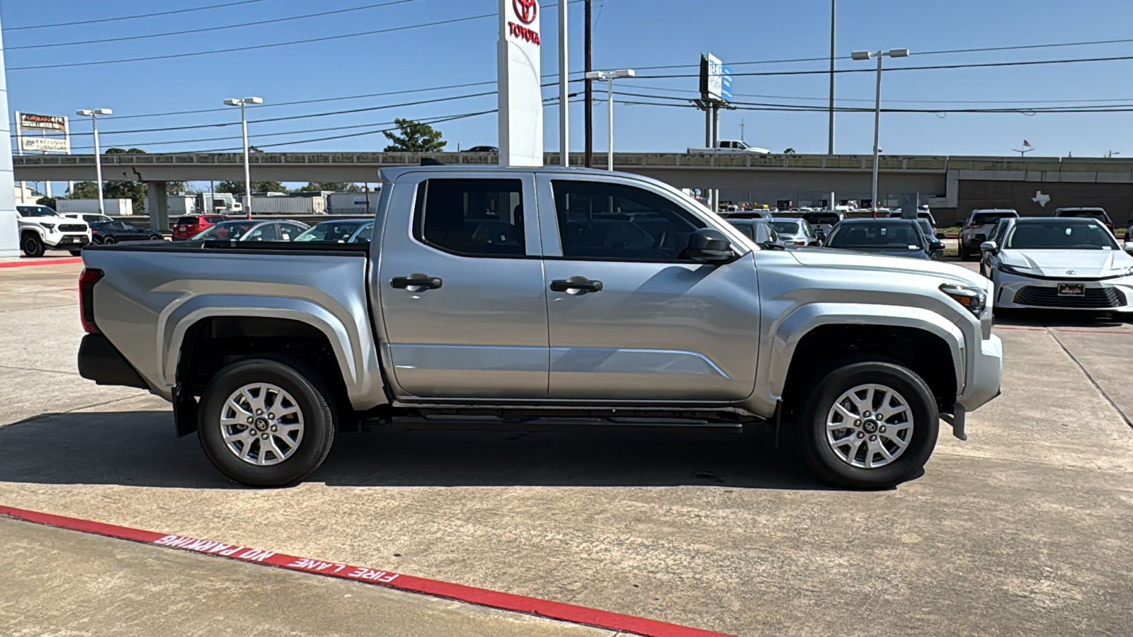 2024 Toyota Tacoma SR 9