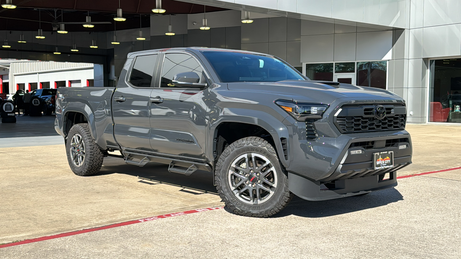 2024 Toyota Tacoma TRD Sport 2