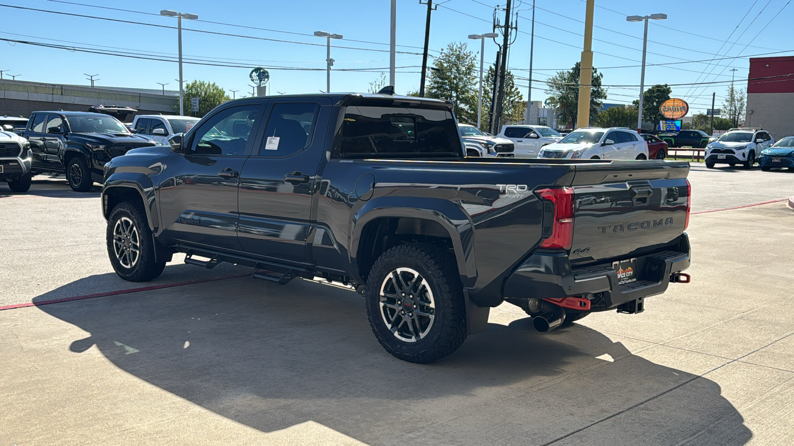 2024 Toyota Tacoma TRD Sport 6