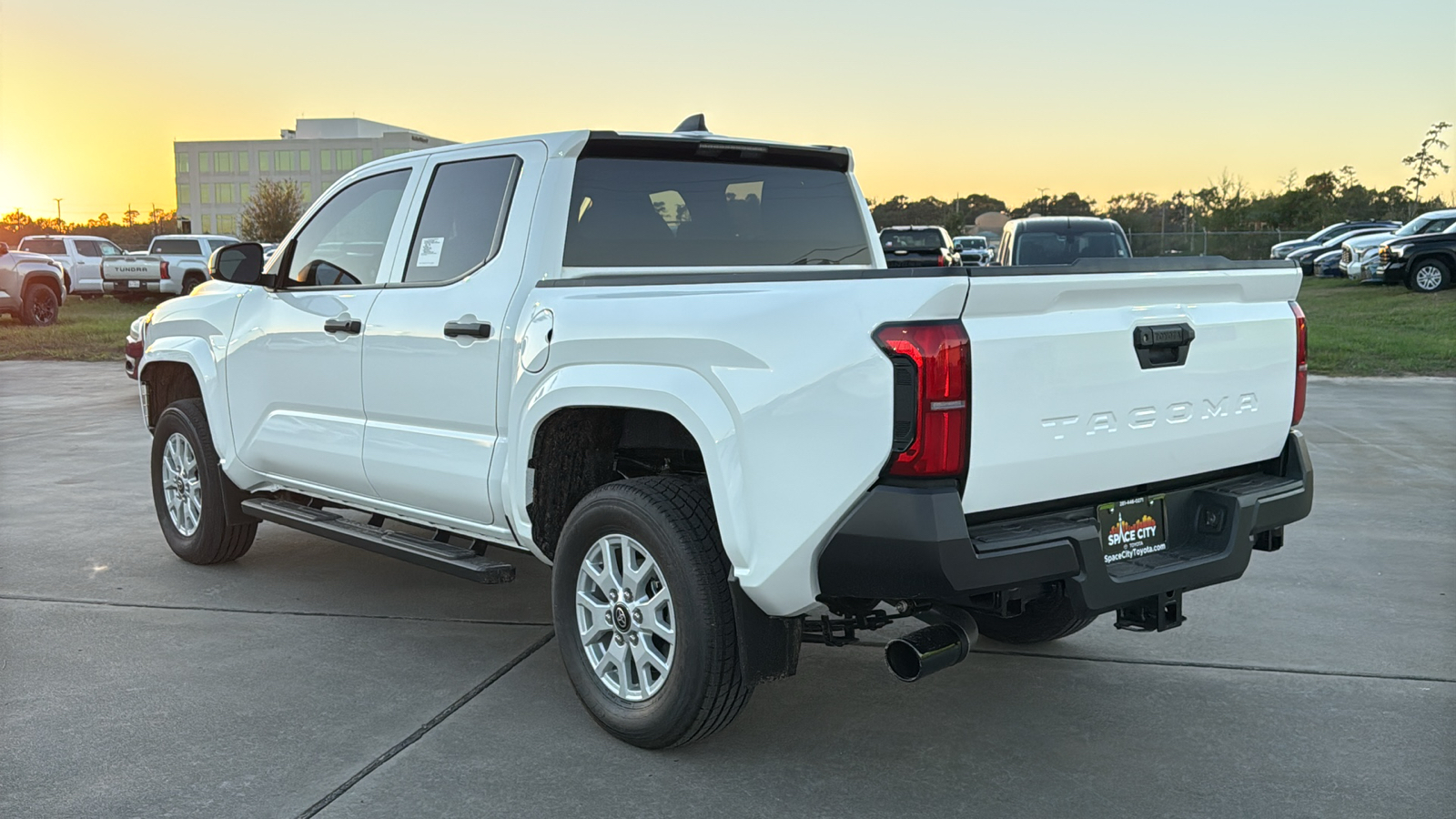 2024 Toyota Tacoma SR 6