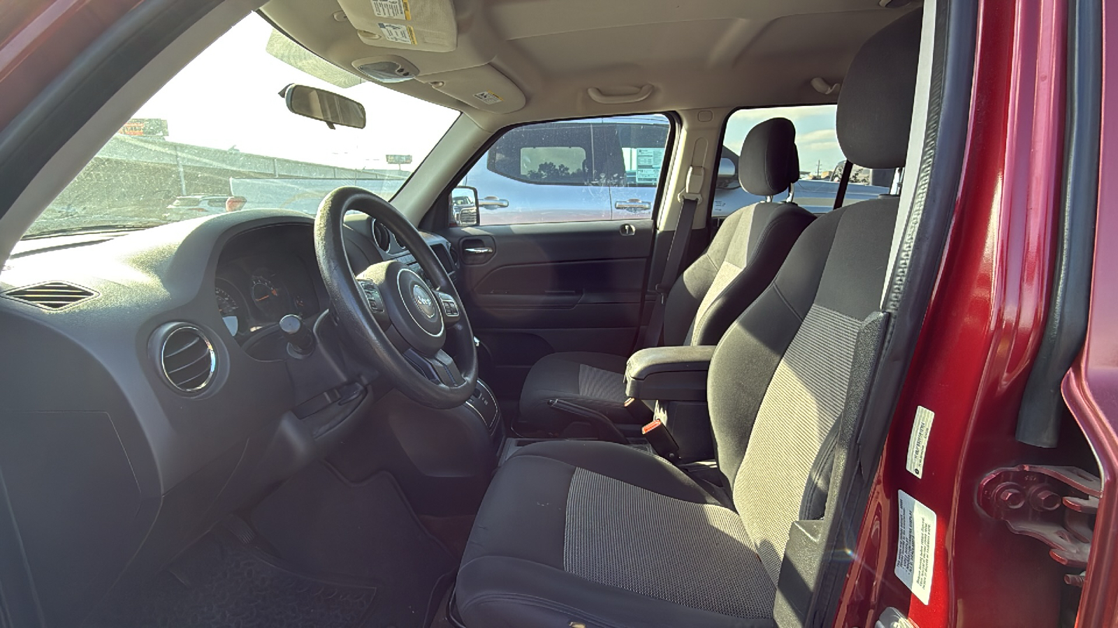 2014 Jeep Patriot Sport 8