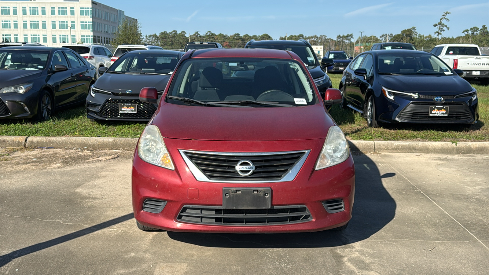 2013 Nissan Versa 1.6 SV 3