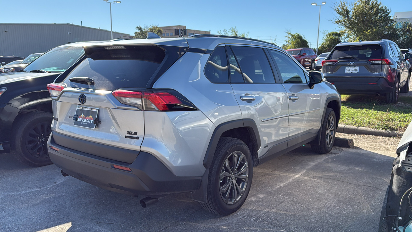 2024 Toyota RAV4 Hybrid XLE Premium 7