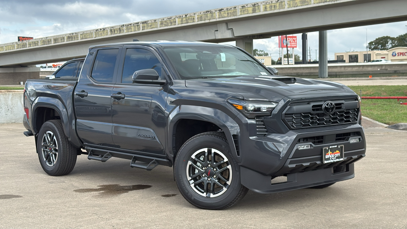 2024 Toyota Tacoma TRD Sport 2