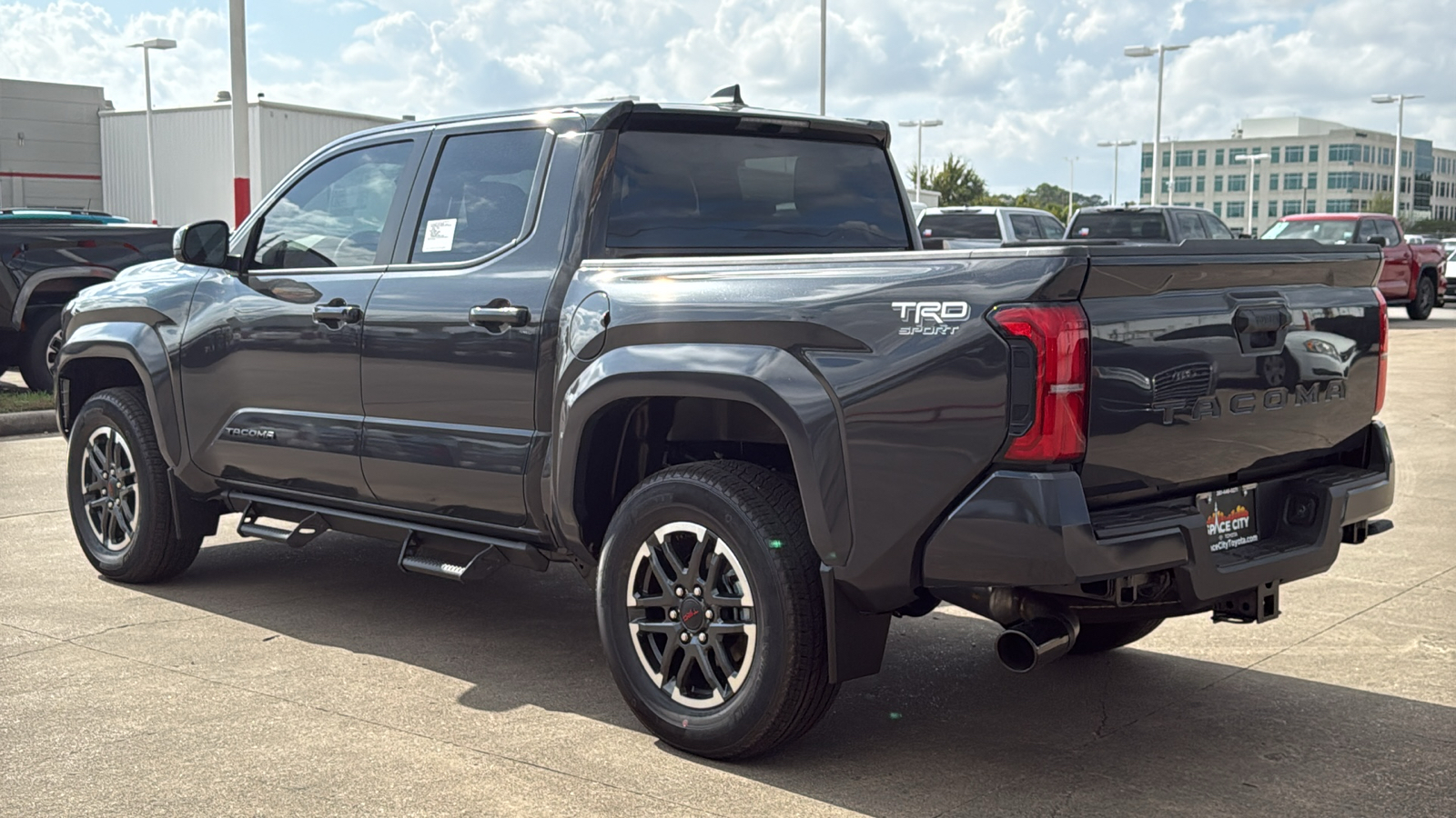 2024 Toyota Tacoma TRD Sport 6