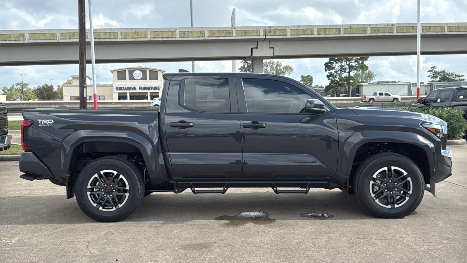 2024 Toyota Tacoma TRD Sport 10